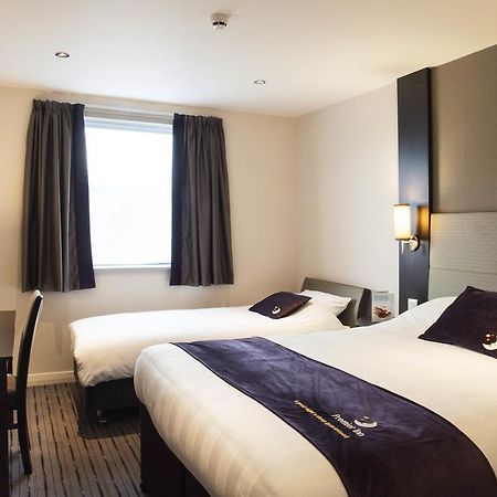 Premier Inn Birmingham City Centre Bridge Street Exterior foto
