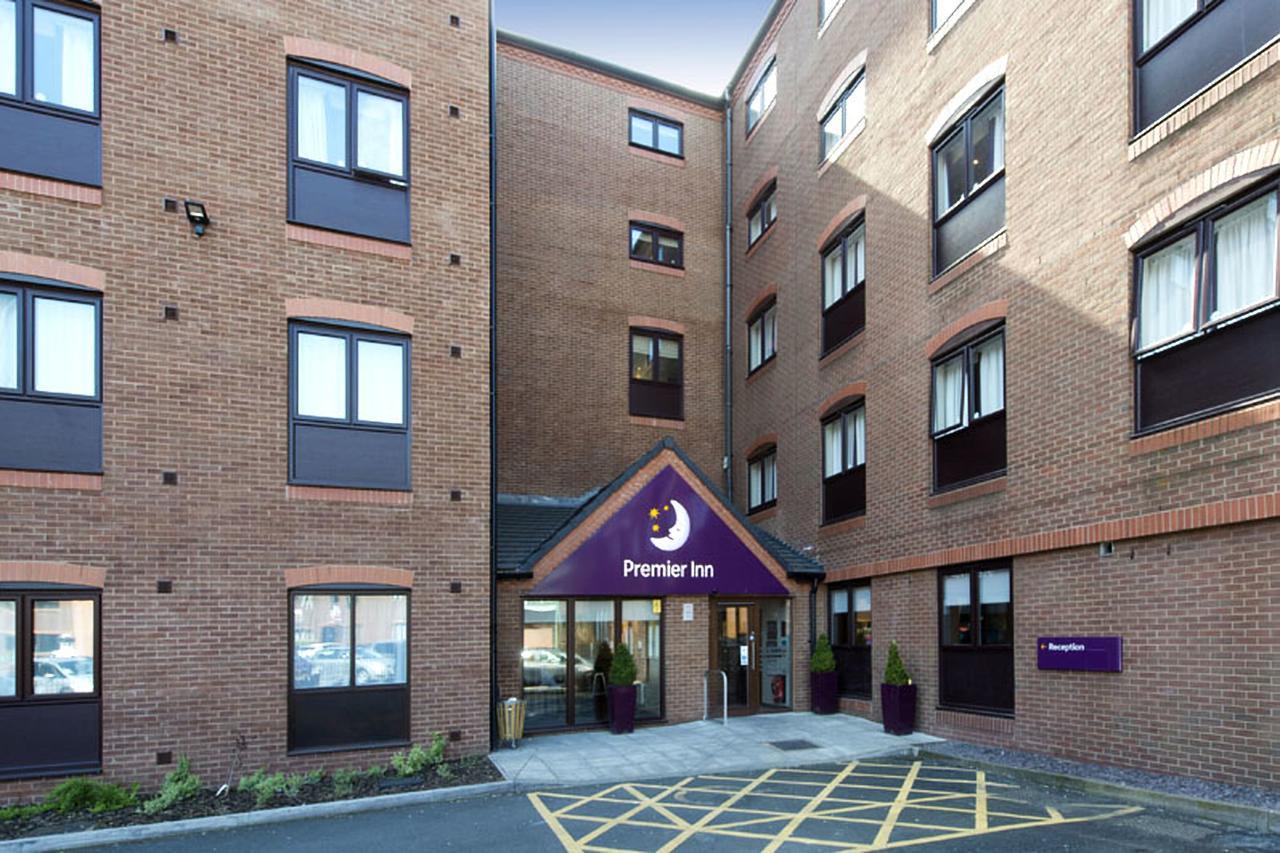 Premier Inn Birmingham City Centre Bridge Street Exterior foto