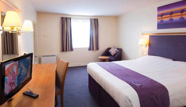 Premier Inn Birmingham City Centre Bridge Street Exterior foto
